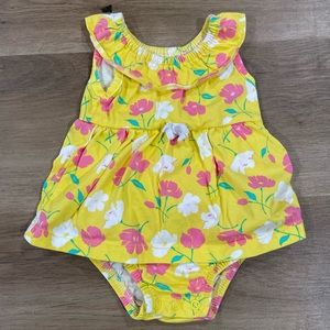 Carter’s yellow and pink floral one‎ piece dress (3 months)